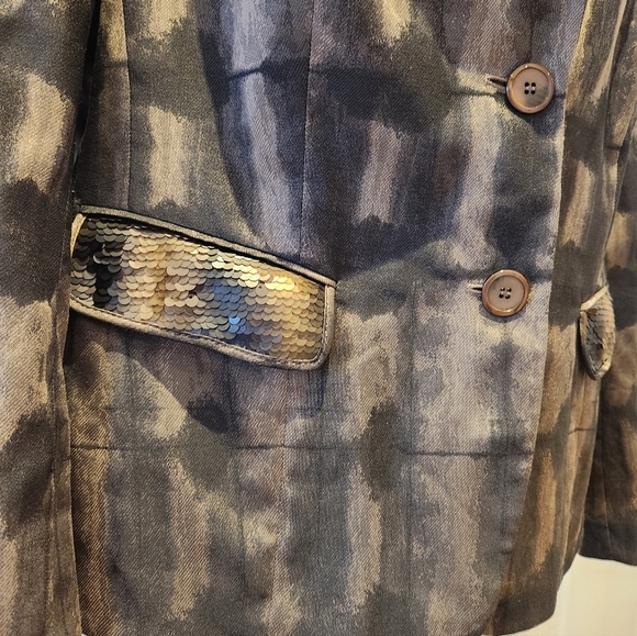 Basler Selection Elegant Women's Patterned Blazer - Picture 5 of 7